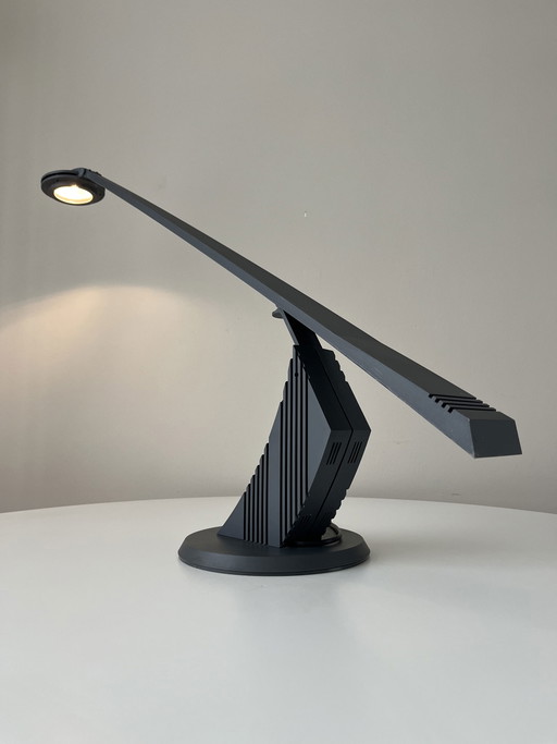 Dromos bureaulamp ontwerp E.Ferrari