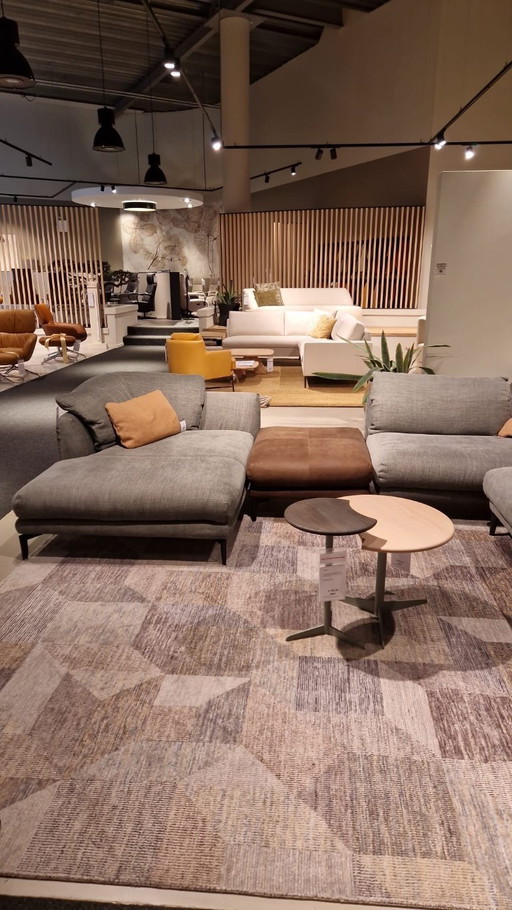 Label Ginny Corner Unit