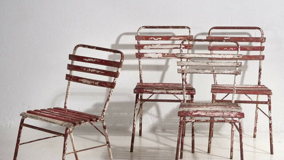 Antique red and white terrace chairs (c.1920). Set of 4 pieces – Garden chairs, Wood, Iron (photo 3 of 40)