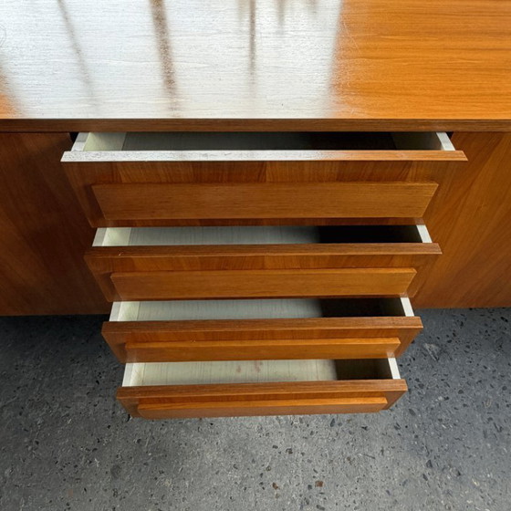 Image 1 of Vintage XL dressoir (250cm) in teak(fineer), 2x kast - 4x lade
