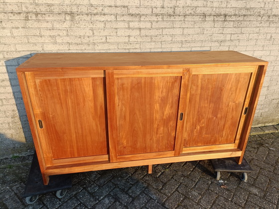 Image 1 of Teakhouten dressoir 