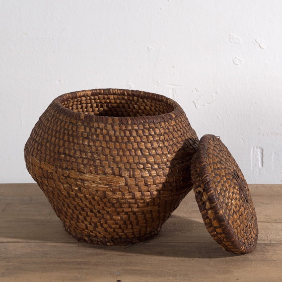 Antique basket with lid (c.1920) #3 – Decorative Objects, Wicker, Rustic (photo 8 of 10)