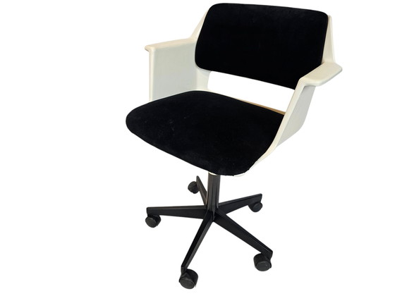 Image 1 of Gispen - Andre Cordemeyer - model 2717 - 1970's