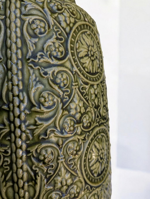 Marzi und Remy - Grote vintage kan 2027-32A, groene Mid Century kan met reliëf bloemdecoratie, jaren 60/70