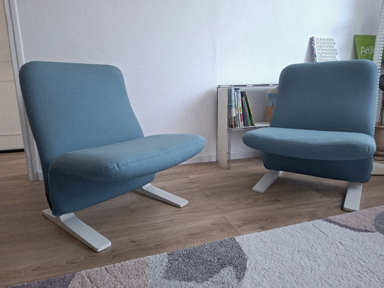 Image 1 of 2 Concorde armchairs by Pierre Paulin