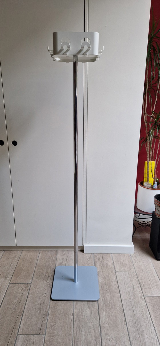 Image 1 of Cascando Flow Quadratischer Kleiderschrank