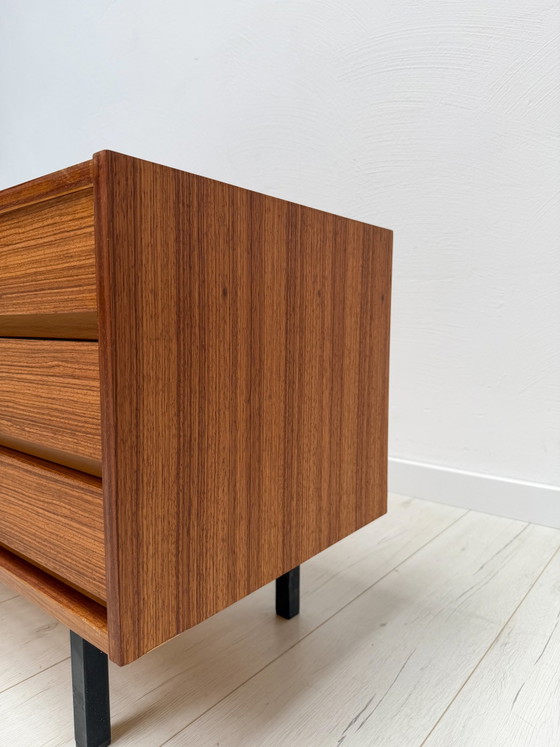 Image 1 of 1960s Vintage Mid-Century Walnut Low Sideboard / Credenza