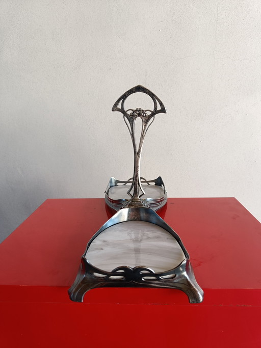 Plateau de service double Art Nouveau en métal argenté avec inserts en verre opalin