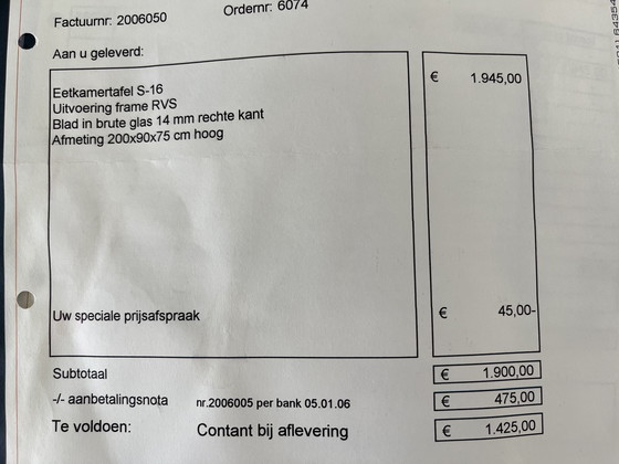 Image 1 of Table de salle à manger Metaform S-16. Structure en acier inoxydable avec plateau en verre brossé
