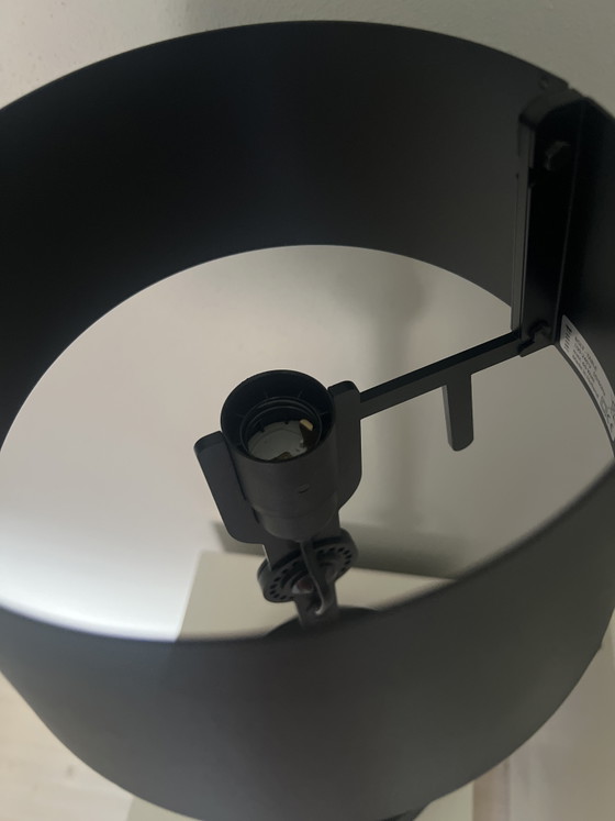 Image 1 of Lampada da tavolo piccola Tonone Bolt nera