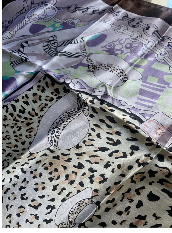 Sciarpa accessorio moda 90x90 in seta - Romeo Gigli – Roméo Gigli, Regali, Silk (photo 11 of 12)