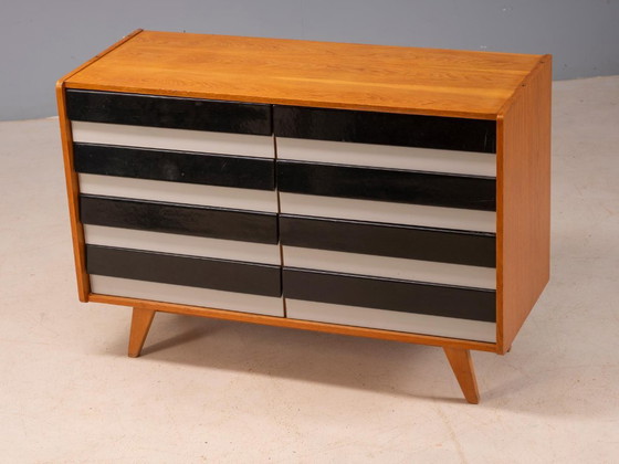 Credenza Mid-Century modello U453 di Jiří Jiroutek per Interier Praha, anni '60, Cecoslovacchia, 110 × 45 × (photo 6 of 7)