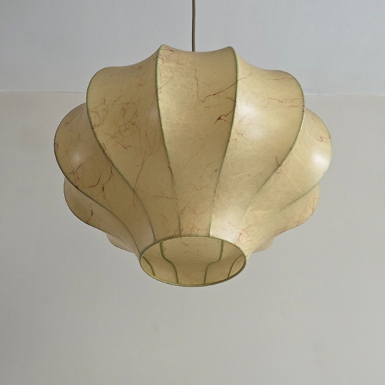 Image 1 of Vintage Cocoon Pendant Lamp by Goldkant – Germany 1970s – Rare shape – diameter 42 cm – E27 – Sculptural Space Age Lamp