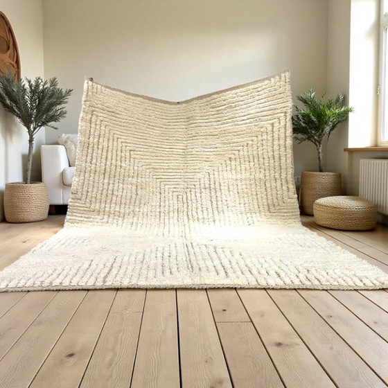Image 1 of Traditioneel Marokkaans tapijt – Perfect voor huisdecoratie 250cm x 300cm