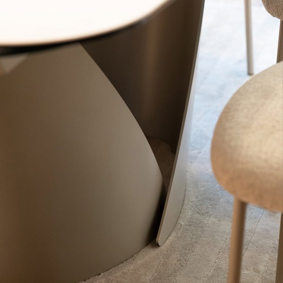 Table de salle à manger en céramique Calligaris Calla, Tables de salle à manger (photo 2 sur 7)