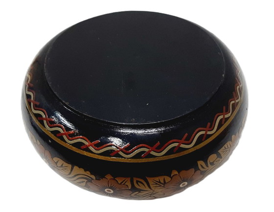 Image 1 of Vintage Hand-Carved & Painted Wooden Bowl (Likely Colombian Mopa Mopa)