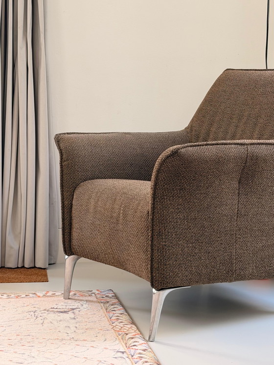 Image 1 of Leolux Mayuro armchair