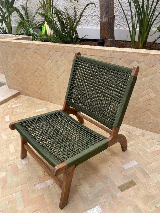 Image 1 of Marokkanischer Sessel aus Walnussholz mit grüner Kordel, handgefertigter Boho-Akzentstuhl