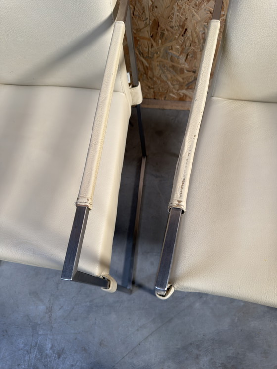 Image 1 of 4x Bert Plantagie dining room chairs