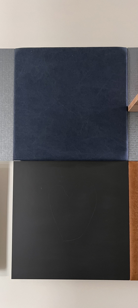 Image 1 of Paneles de pared Dock Four (8) con sistema de montaje y estantes.