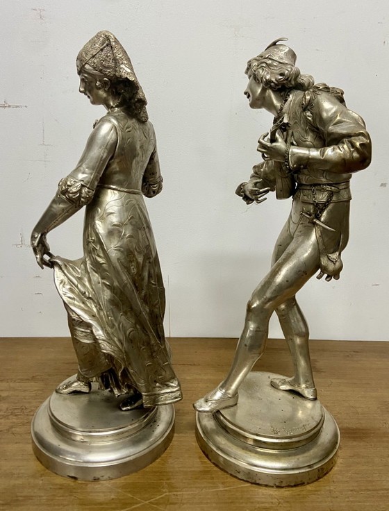 Image 1 of Importante coppia di sculture francesi in bronzo argentato di A.L. Gaudez