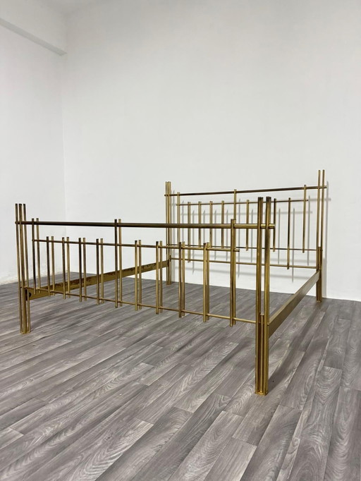 Lit double Bruno Zevi International en laiton, style Régence, années 1970
