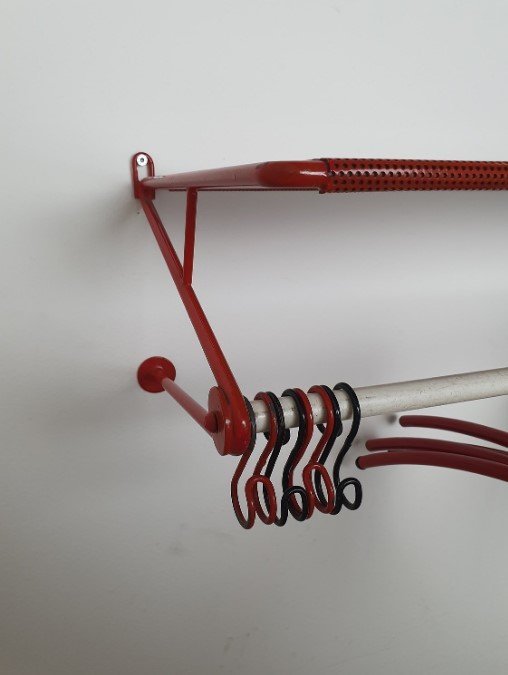 Image 1 of Perchero de Mathieu Matégot - Artimeta