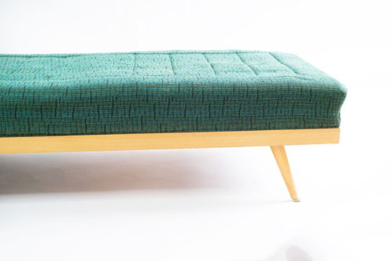 Image 1 of Pouf turchese