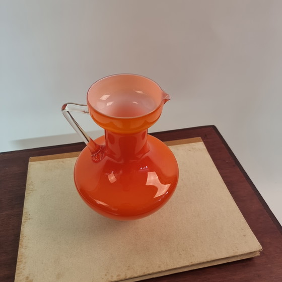 Image 1 of Cruche/vase vintage en verre orange