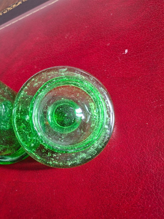 Image 1 of Porta caramelle per bambini meritevoli in vetro a bolle di Biot, noto come barattolo da farmacia con il suo coperchio, firmato