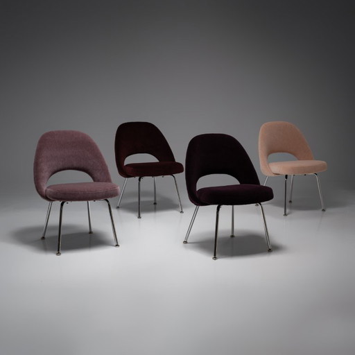 Esszimmerstuhl Modell 72, verschiedene Farben, entworfen von Eero Saarinen für Knoll, 4er-Set