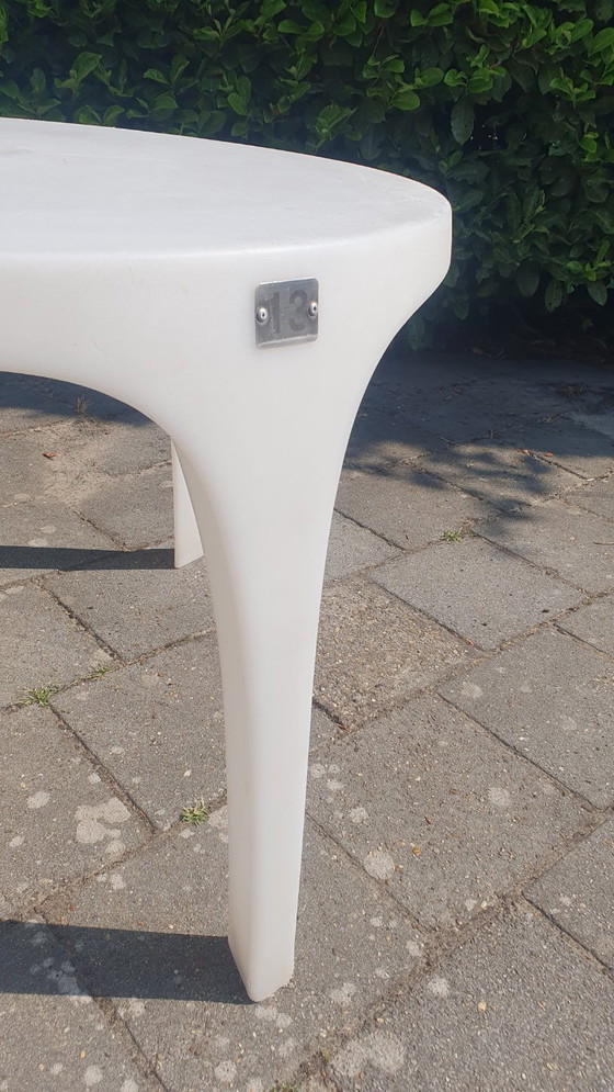 Ron Arad Moroso Italy Vintage Design Garden Table Victoria Albert 2000s – Plastic (photo 3 of 14)