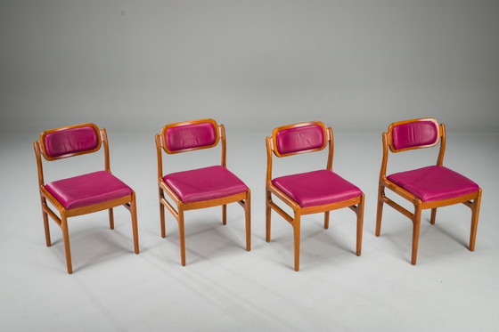 Image 1 of Juego de 4 sillas de comedor de teca de mediados de siglo de Johannes Andersen para Uldum