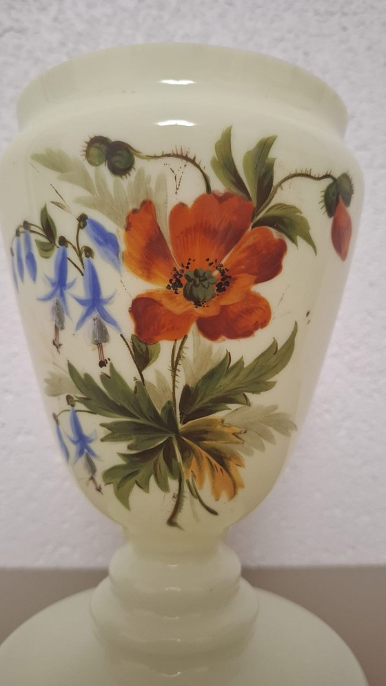 Image 1 of Vase bohème antique Harrach - Uranium, verre