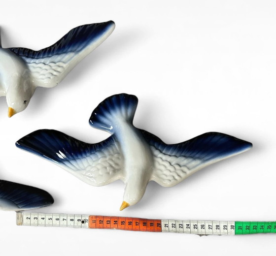 Image 1 of Vintage keramische muurdecoratie vogelplaques meeuwen wand kunst