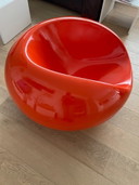 Pastil Eero Aarnio fauteuil oranje