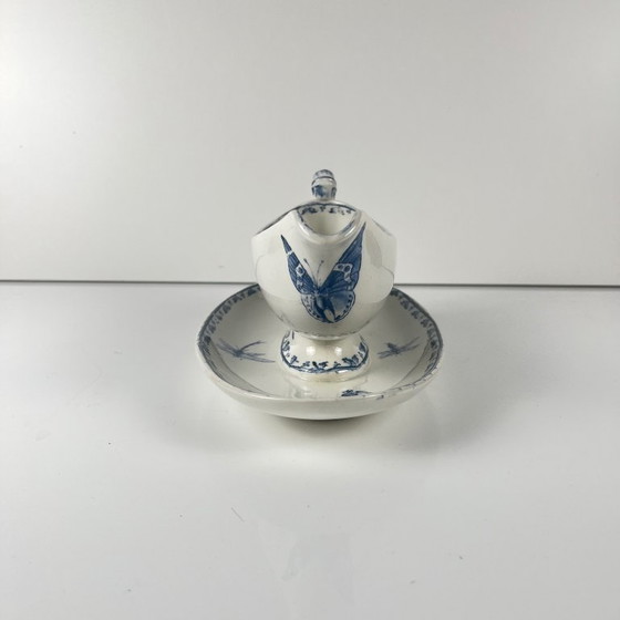 Image 1 of Ironstone gravy boat "Carmen", Sarreguemines, blue, 1875-1900