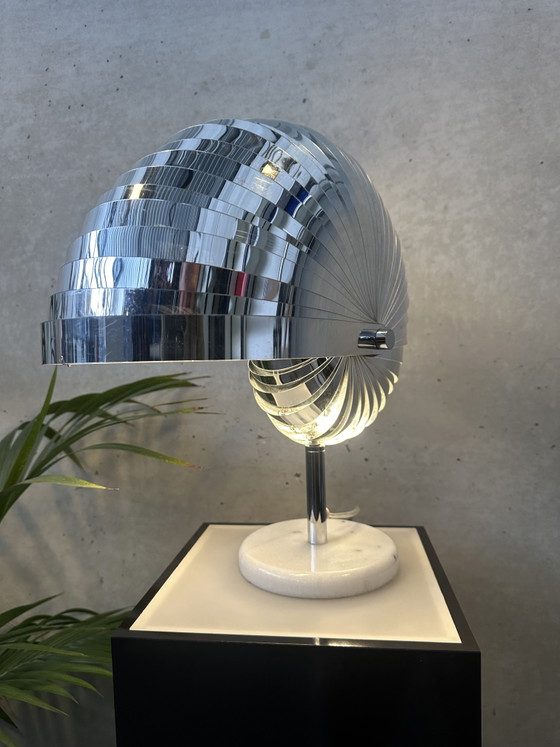 Image 1 of Nautilus table lamp - KARE design