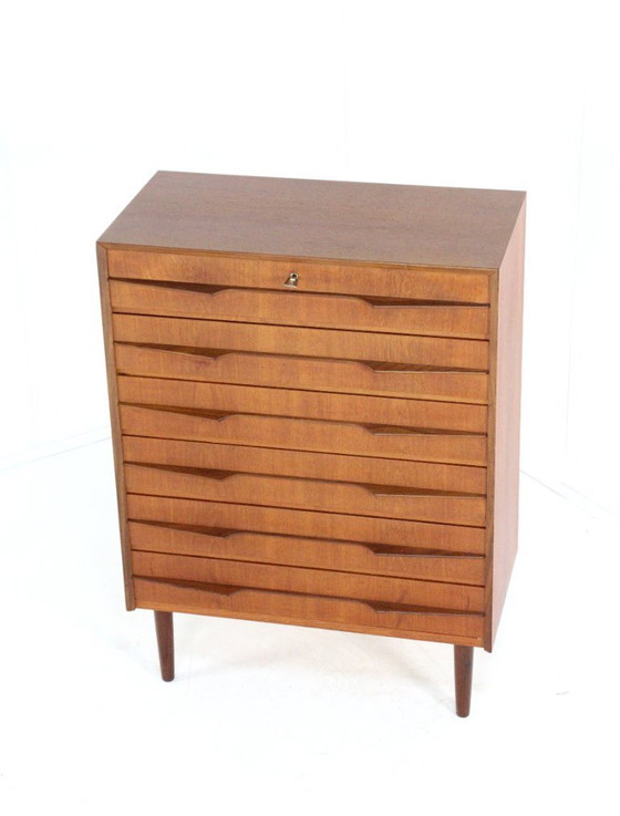 Image 1 of Deense hoge ladekast 'Olsted' vintage 