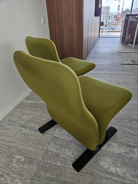 Image 1 of 2x F780 lounge chairs by Pierre Paulin, Artifort