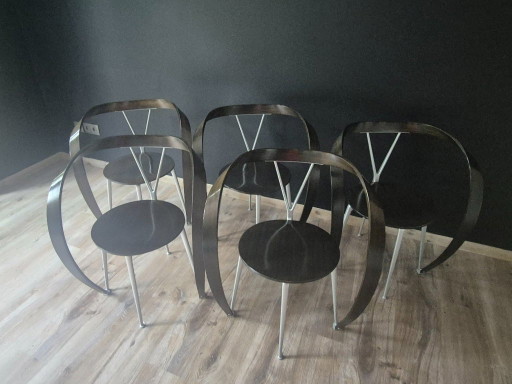 5 Revers Chairs Cassina – eetkamerstoelen, Metal, Wood (photo 2 of 9)