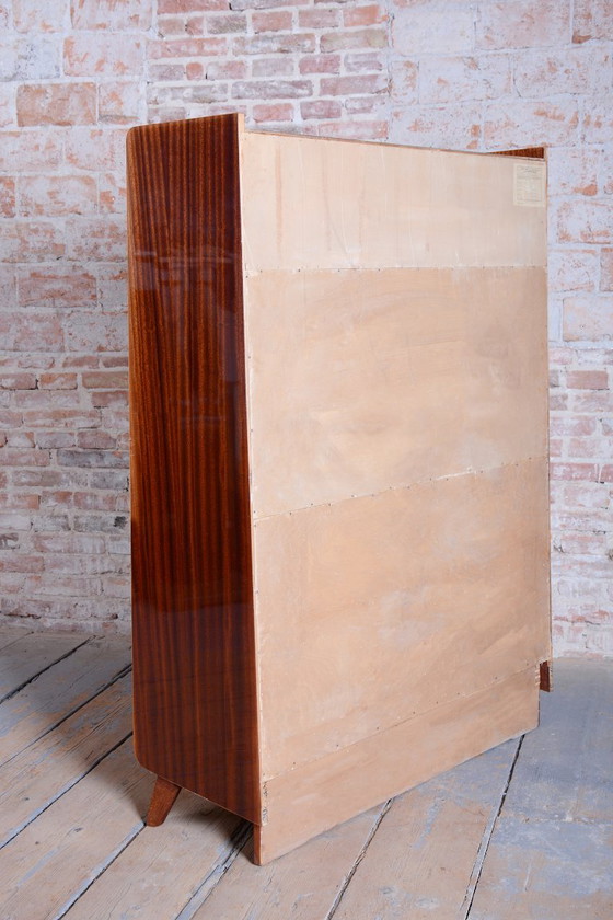 Originale Mid-Century-Vitrine von Nový Domov, Mahagoni, tschechisch, 1950er Jahre – Glass, Wood (photo 16 of 16)