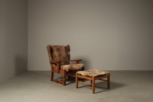 Sillón lounge brutalista de roble y otomana en piel de cabra original, años 60