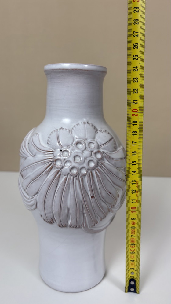 Vaso da fiori in ceramica vintage di Hannie Mein, design olandese. – Vasi (photo 12 of 12)