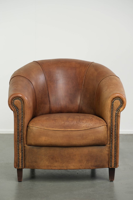 Geleefde schapenleren clubfauteuil met een mooi vintage patina en een comfortabele zit – Leather (photo 2 of 13)