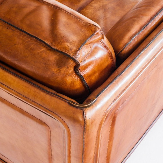 Fauteuil club vintage Roche Bobois. Cuir de buffle camel. France, années 1980 – Leather (photo 18 of 18)