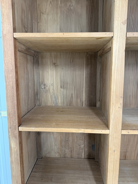 Großer Designer-Schrank aus Teakholz mit 12 Fächern | 215 cm – Bücherregale, Wood (photo 3 of 5)