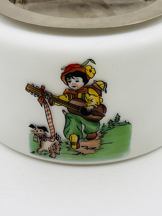 Image 1 of Opalin-Deckenleuchte Kinderdekor