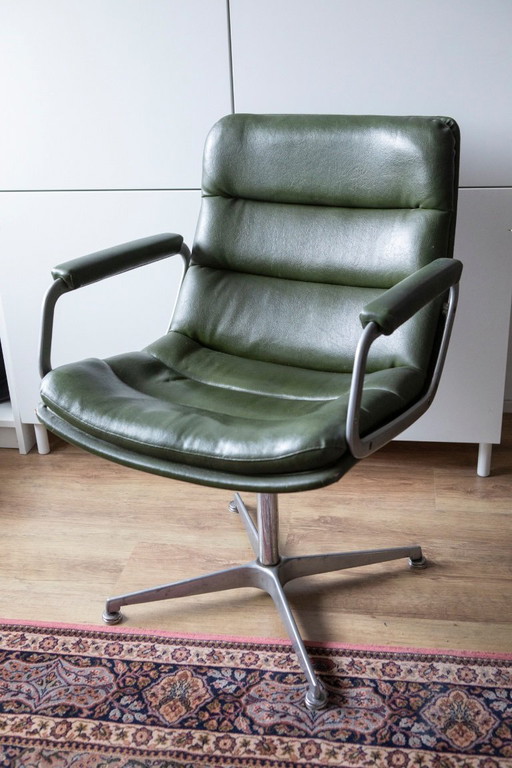 Artifort Geoffrey Harcourt Office Chair