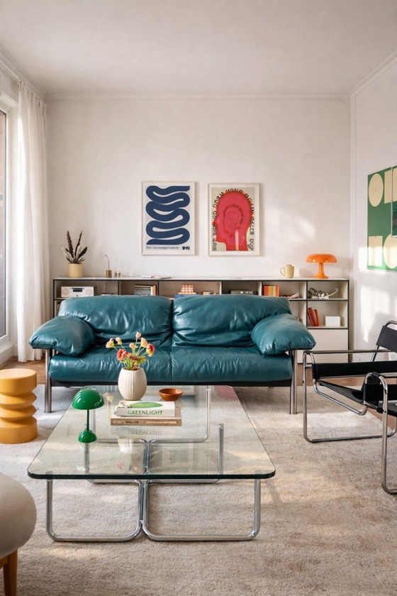 Image 1 of Divano vintage in pelle blu di design italiano